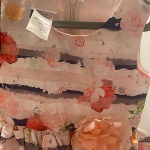 Macy’s size 5 girls gorgeous flower dress